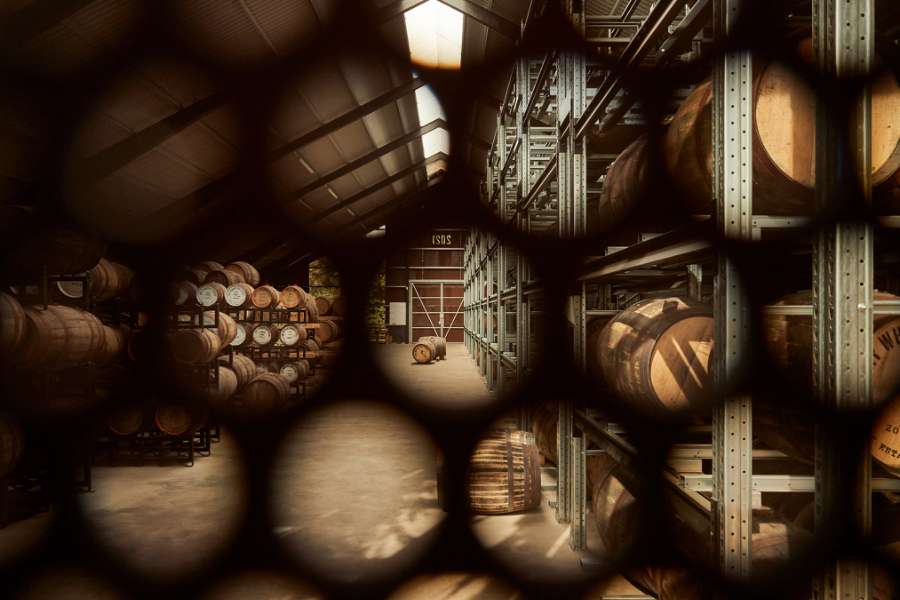 Dänischer Whisky, „gereift“ in rostigem Stahl, Thy Whisky Distillery, Gyrupvej 14, 7752 Snedsted